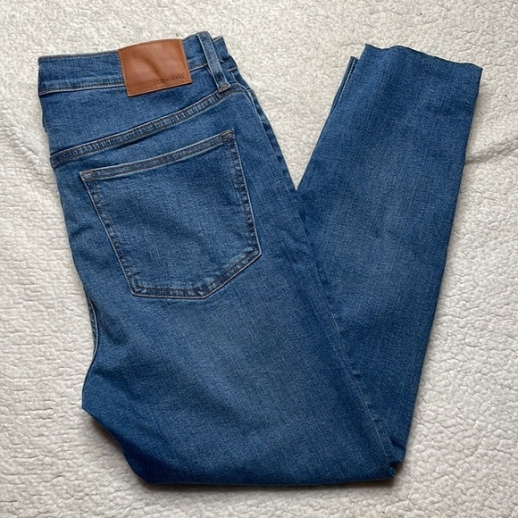J Crew Jeans 9 High Rise Toothpick Denim Raw Hem Size 31 - Picture 10 of 16